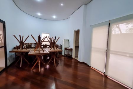 Apartamento à venda com 180m², 3 quartos e 2 vagasÁrea comum - Salão de festas