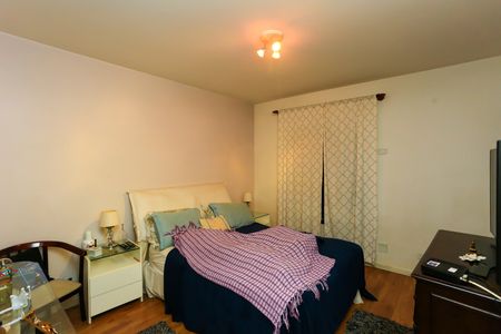 Apartamento à venda com 180m², 3 quartos e 2 vagasSuíte 3