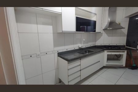 Apartamento à venda com 67m², 3 quartos e 1 vaga Apartamento à venda com 67m², 3 quartos e 1 vagaCozinha