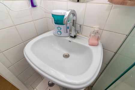 Apartamento para alugar com 49m², 2 quartos e 1 vagaBanheiro