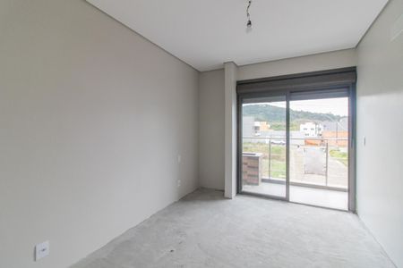 Casa à venda com 106m², 3 quartos e 2 vagasSuíte