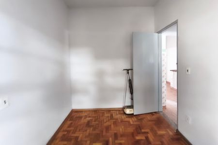 Casa à venda com 150m², 3 quartos e 2 vagas Casa à venda com 150m², 3 quartos e 2 vagasQuarto 3