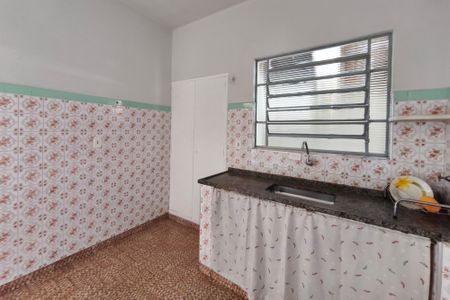 Casa à venda com 150m², 3 quartos e 2 vagas Casa à venda com 150m², 3 quartos e 2 vagasCozinha