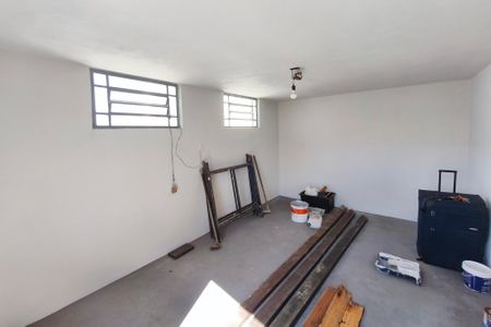 Casa à venda com 150m², 3 quartos e 2 vagas Casa à venda com 150m², 3 quartos e 2 vagasGaragem