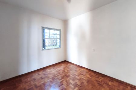 Casa à venda com 150m², 3 quartos e 2 vagas Casa à venda com 150m², 3 quartos e 2 vagasQuarto 2