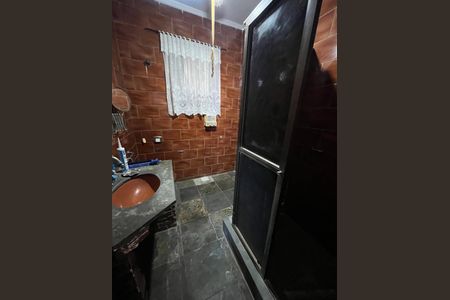 Casa à venda com 600m², 4 quartos e 1 vagaBanheiro da Suíte