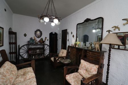 Casa para alugar com 600m², 4 quartos e 1 vagaSala 1