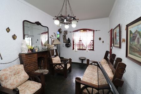 Casa para alugar com 600m², 4 quartos e 1 vagaSala 1