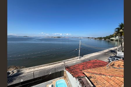 Casa à venda com 600m², 4 quartos e 1 vagaVista