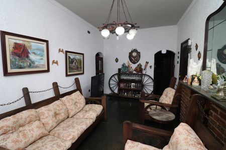 Casa para alugar com 600m², 4 quartos e 1 vagaSala 1