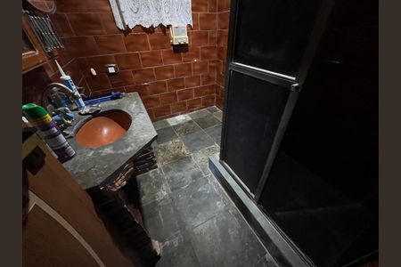 Casa à venda com 600m², 4 quartos e 1 vagaBanheiro da Suíte