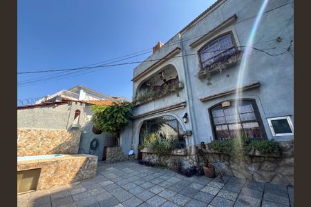 Casa à venda com 600m², 4 quartos e 1 vagaGaragem