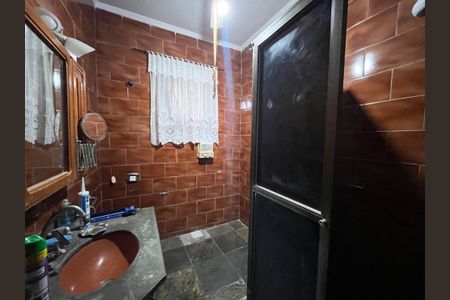 Casa à venda com 600m², 4 quartos e 1 vagaBanheiro da Suíte