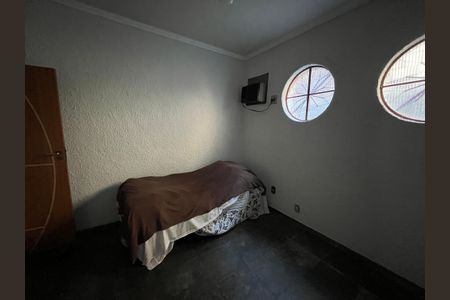 Casa à venda com 600m², 4 quartos e 1 vagaQuarto 1