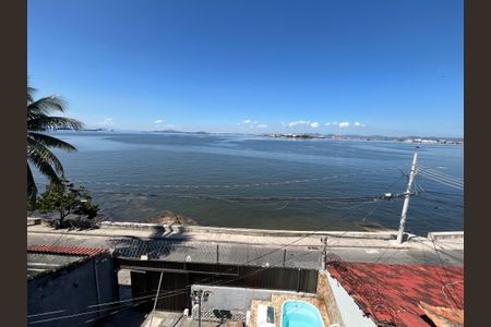 Casa à venda com 600m², 4 quartos e 1 vagaVista