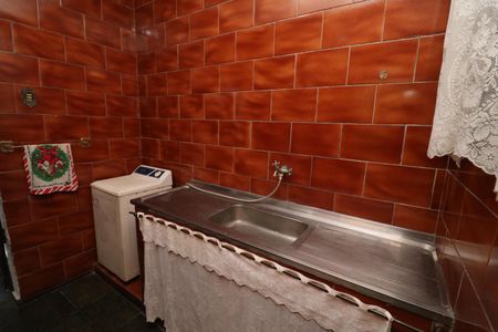 Casa para alugar com 600m², 4 quartos e 1 vagaÁrea de Serviço 2