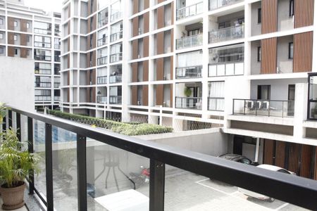 Apartamento à venda com 81m², 2 quartos e 1 vagaVaranda