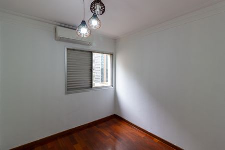 Apartamento para alugar com 85m², 2 quartos e 1 vagaQuarto