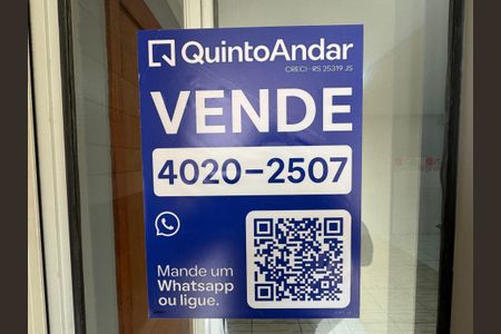 Apartamento à venda com 47m², 2 quartos e sem vaga Apartamento à venda com 47m², 2 quartos e sem vagaPlaquinha