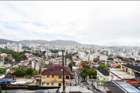 Vista do Quarto 1 de apartamento à venda com 2 quartos, 47m² em Grajaú, Rio de Janeiro