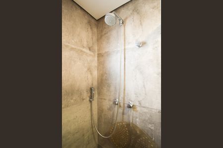 Apartamento à venda com 95m², 2 quartos e 2 vagas Apartamento à venda com 95m², 2 quartos e 2 vagasBanheiro