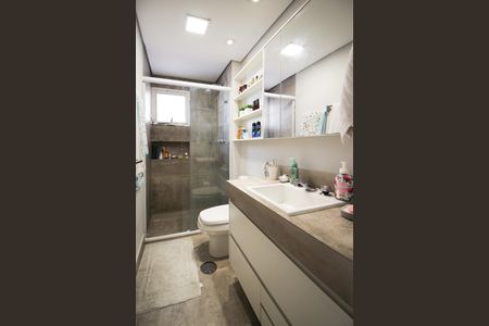 Apartamento à venda com 95m², 2 quartos e 2 vagas Apartamento à venda com 95m², 2 quartos e 2 vagasBanheiro