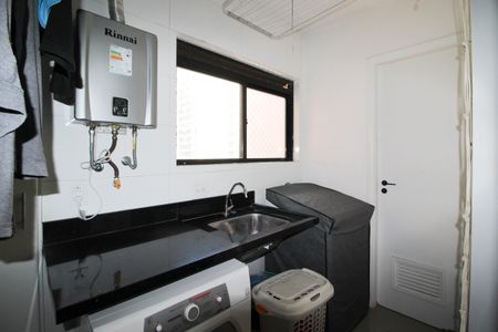 Apartamento à venda com 95m², 2 quartos e 2 vagas Apartamento à venda com 95m², 2 quartos e 2 vagasÁrea de Serviço