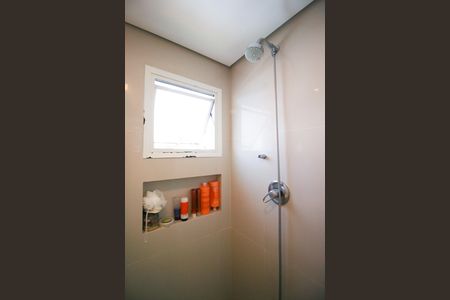 Apartamento à venda com 95m², 2 quartos e 2 vagas Apartamento à venda com 95m², 2 quartos e 2 vagasBanheiro da suíte