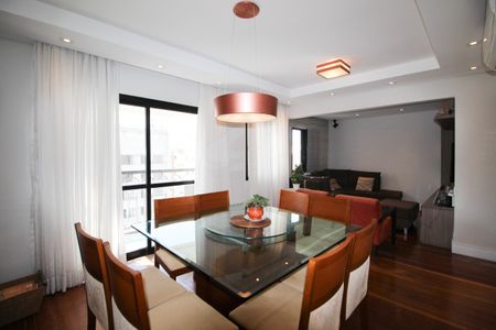 Apartamento à venda com 95m², 2 quartos e 2 vagas Apartamento à venda com 95m², 2 quartos e 2 vagasSala