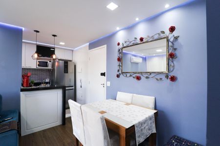 Apartamento à venda com 49m², 2 quartos e 1 vagaSala