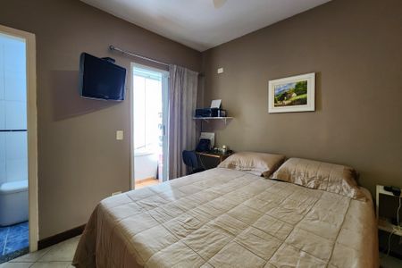 Apartamento à venda com 110m², 3 quartos e 2 vagas Apartamento à venda com 110m², 3 quartos e 2 vagasSuíte