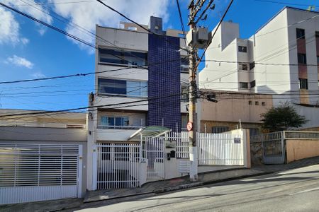 Apartamento à venda com 110m², 3 quartos e 2 vagas Apartamento à venda com 110m², 3 quartos e 2 vagasFachada do Condomínio