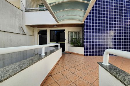 Apartamento à venda com 110m², 3 quartos e 2 vagas Apartamento à venda com 110m², 3 quartos e 2 vagasÁrea Comum