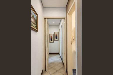 Apartamento à venda com 110m², 3 quartos e 2 vagas Apartamento à venda com 110m², 3 quartos e 2 vagasCorredor