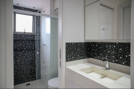Apartamento para alugar com 41m², 1 quarto e 1 vaga Apartamento para alugar com 41m², 1 quarto e 1 vagaBanheiro