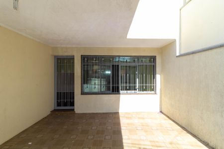 Casa à venda com 128m², 3 quartos e 2 vagasGaragem