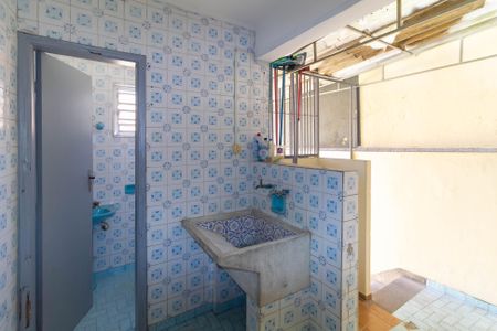 Casa à venda com 128m², 3 quartos e 2 vagasÁrea de Serviço