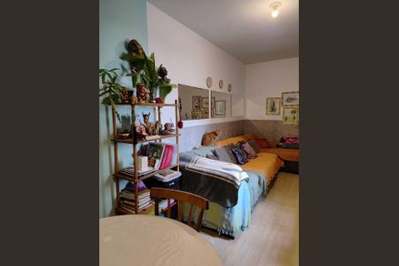 Apartamento para alugar com 206m², 3 quartos e 2 vagas Apartamento para alugar com 206m², 3 quartos e 2 vagasSala