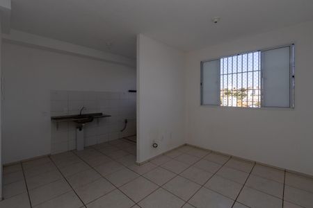 Sala de apartamento para alugar com 2 quartos, 60m² em Jardim Guanabara, Belo Horizonte