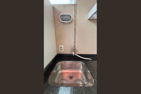 Apartamento à venda com 84m², 3 quartos e 1 vagaÁrea de Serviço