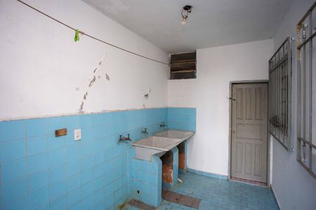 Casa à venda com 205m², 6 quartos e 2 vagasÁrea de Serviço Casa 2