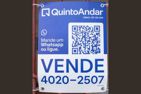 Casa à venda com 205m², 6 quartos e 2 vagasPlaquinha