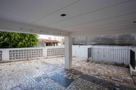 Casa à venda com 205m², 6 quartos e 2 vagasSacada Casa 2