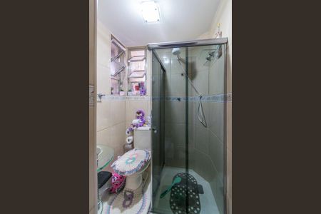 Apartamento para alugar com 70m², 2 quartos e 1 vaga Apartamento para alugar com 70m², 2 quartos e 1 vagaBanheiro da Suíte