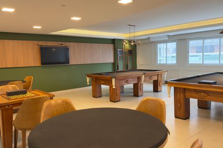 Apartamento para alugar com 90m², 2 quartos e 2 vagasÁrea comum - Salão de jogos adulto