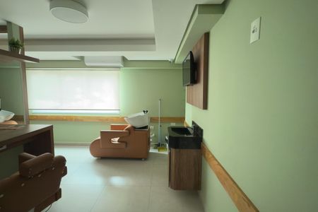 Apartamento para alugar com 90m², 2 quartos e 2 vagasÁrea comum - Salão de beleza