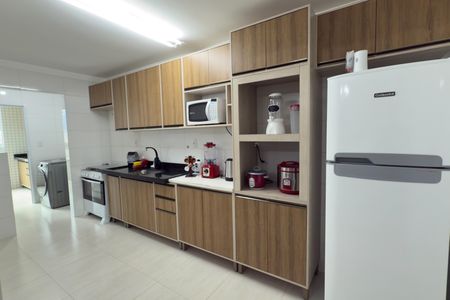 Apartamento para alugar com 90m², 2 quartos e 2 vagasCozinha