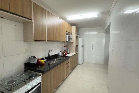 Apartamento para alugar com 90m², 2 quartos e 2 vagasCozinha