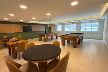 Apartamento para alugar com 90m², 2 quartos e 2 vagasÁrea comum - Salão de jogos adulto