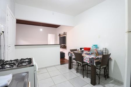 Casa à venda com 222m², 3 quartos e sem vagaCozinha